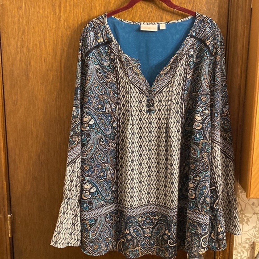 By belle  Modern print mosaic pullover blouse flouncy sleeves New No tags 2X